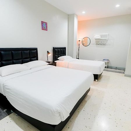 Suksomboon Residence Banguecoque Exterior foto