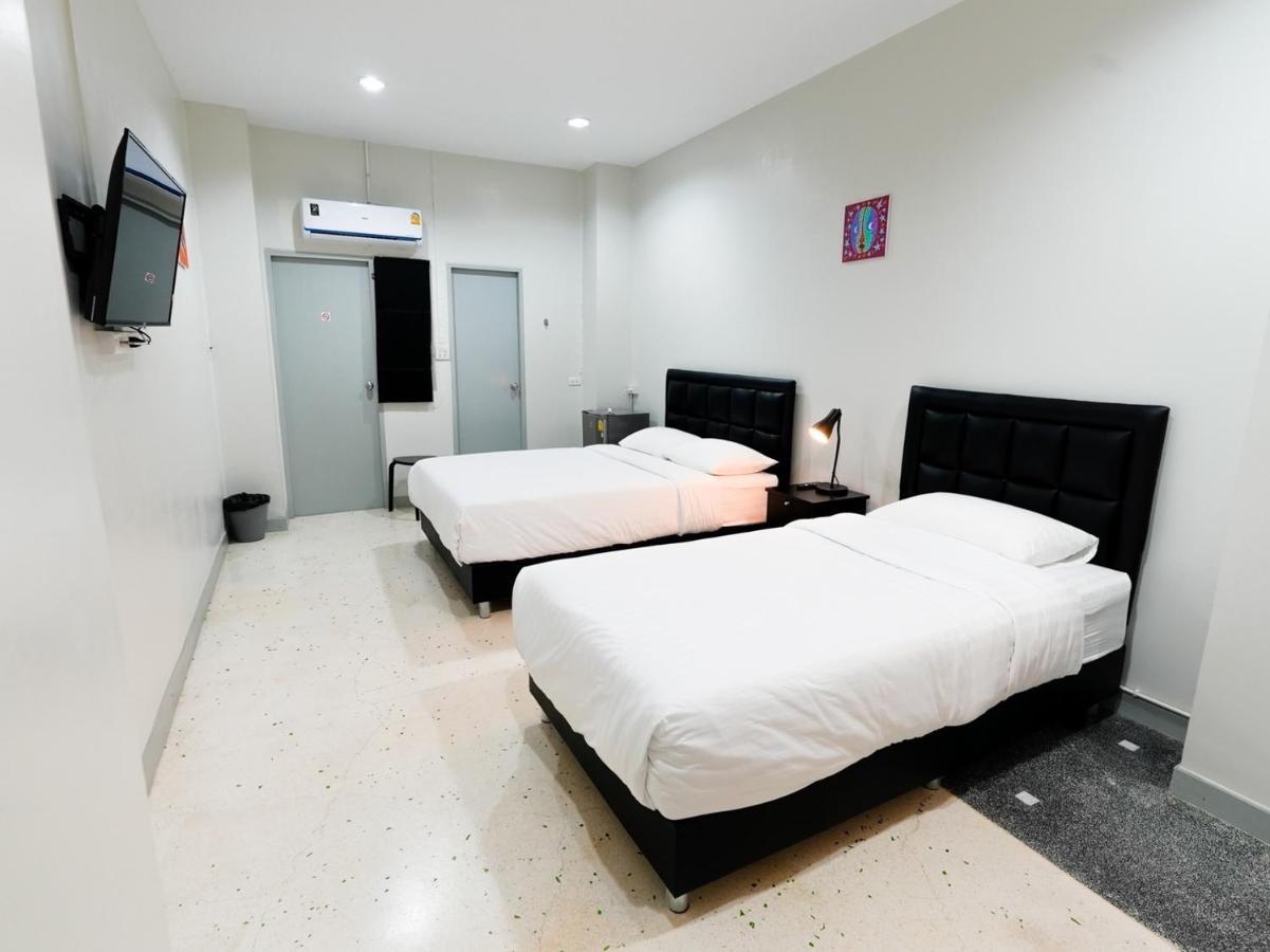 Suksomboon Residence Banguecoque Exterior foto