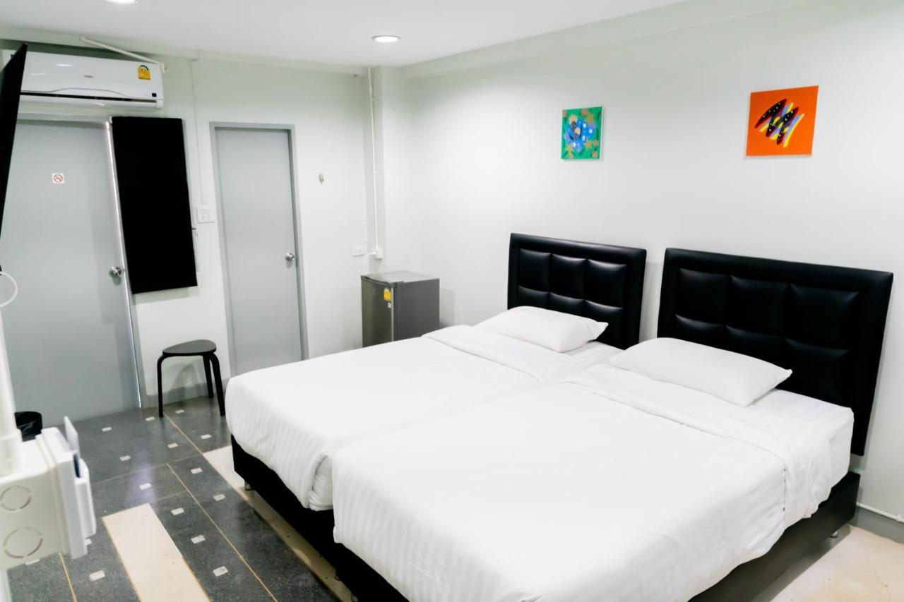 Suksomboon Residence Banguecoque Exterior foto