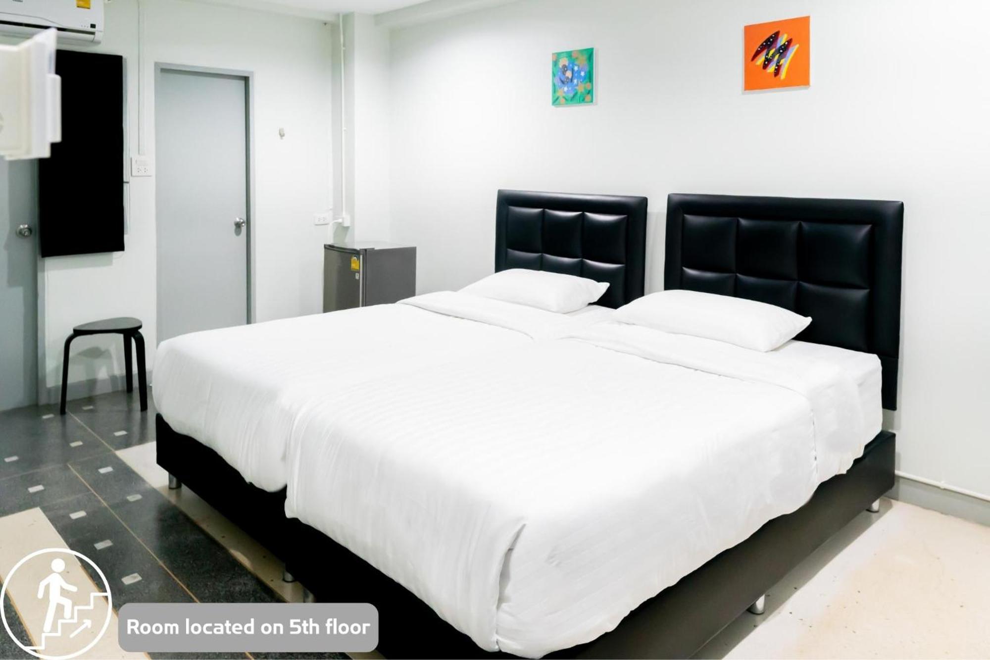 Suksomboon Residence Banguecoque Exterior foto